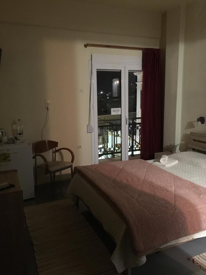 Platanos Rooms アギア・マーリナ エクステリア 写真